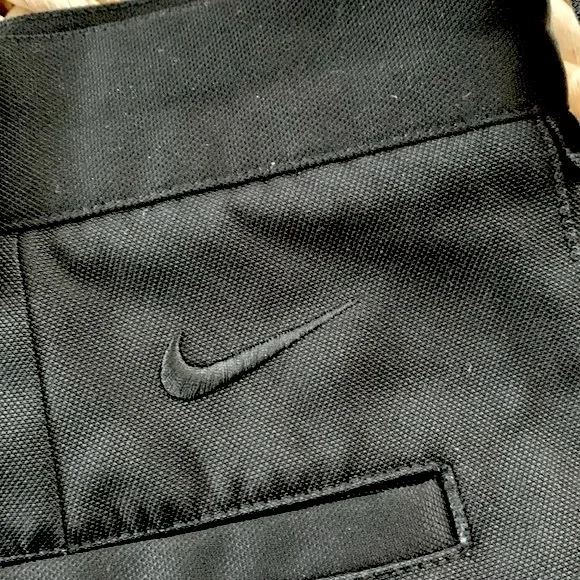Nike FitDry Pleated Golf Shorts - Picture 6 of 9